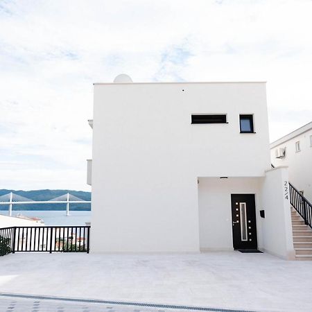 Villa Janja Комарна Екстериор снимка