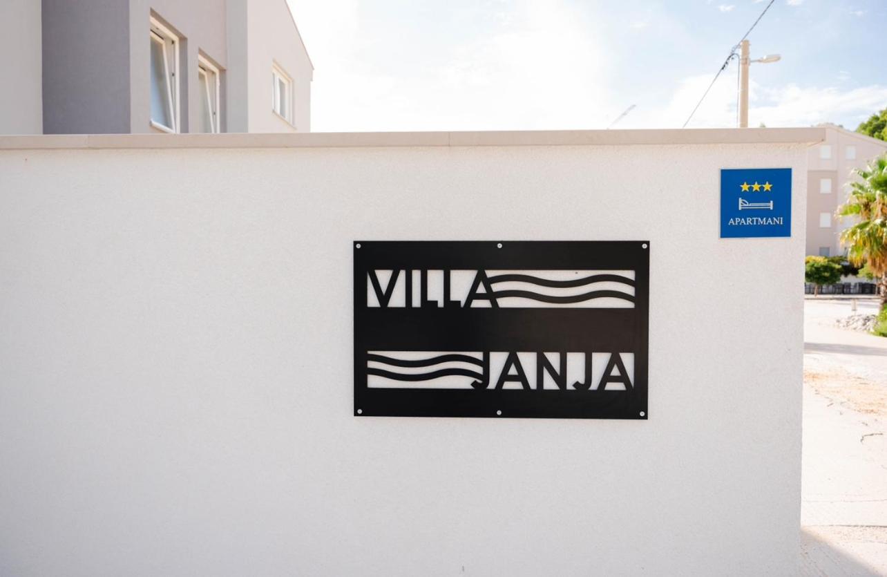 Villa Janja Комарна Екстериор снимка